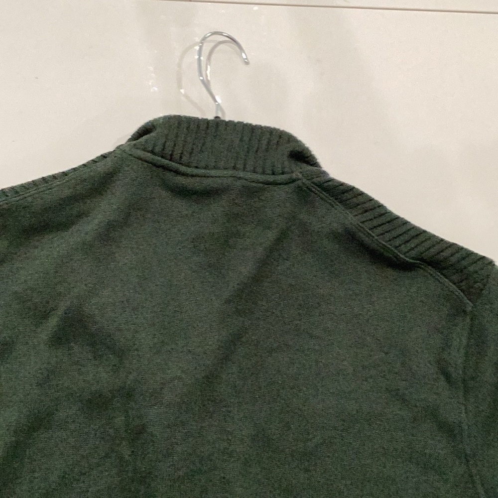 Aspen Rise Green Crewneck Sweater with Ribbed Texture - Picture 8 of 10